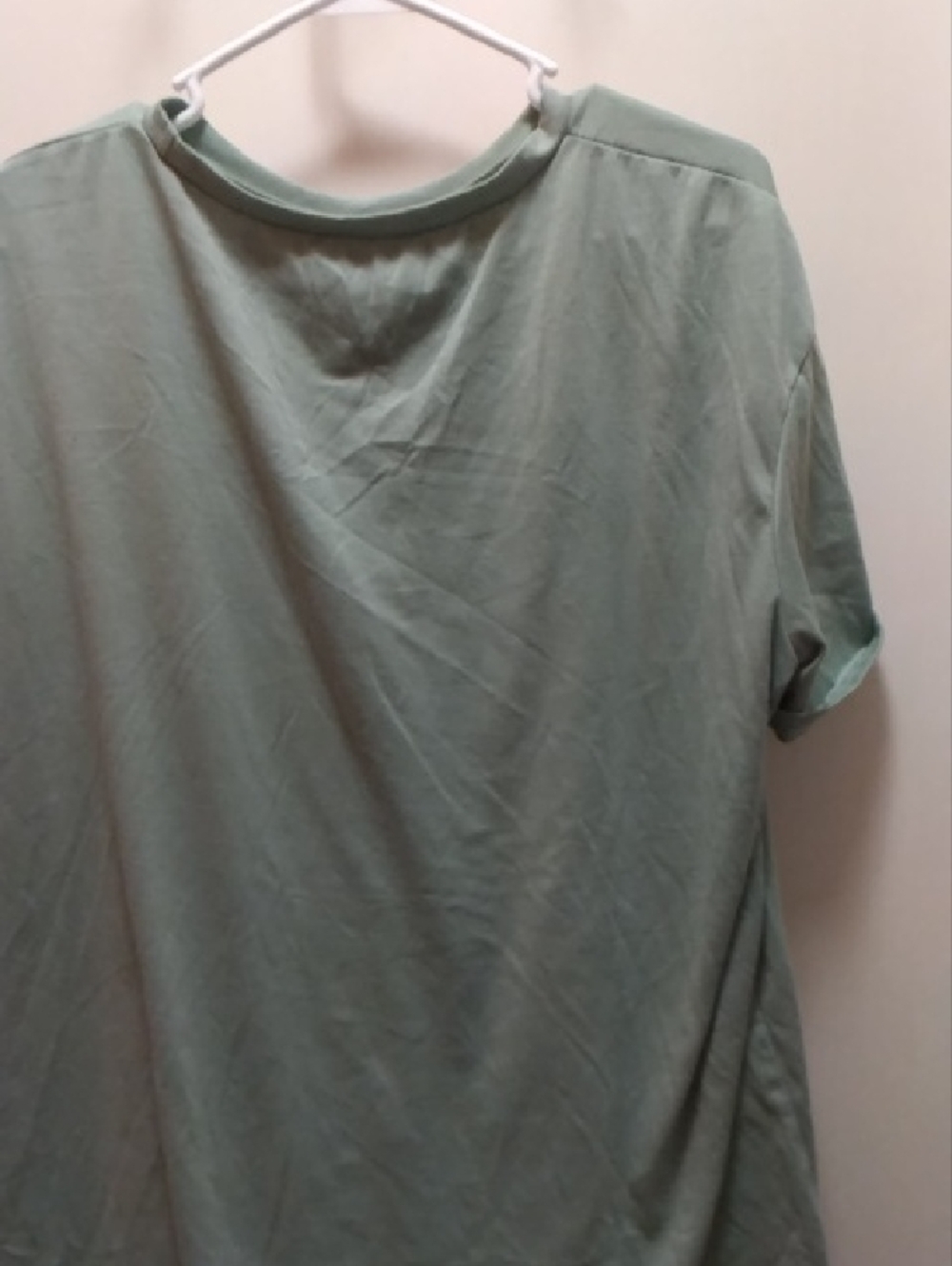 Sage Green Floral Graphic Tee - Picture 3 of 3
